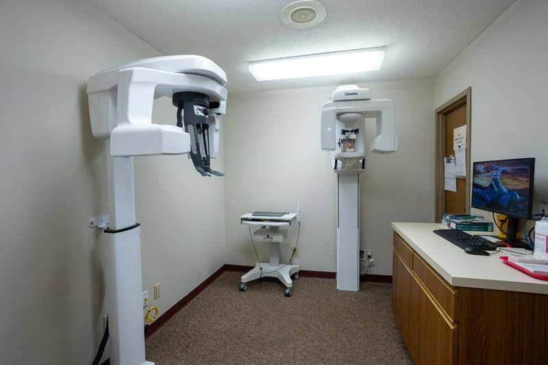 Advanced X-Ray machine at Taylor and Associates Family and Implant Dentistry Baycity MI.